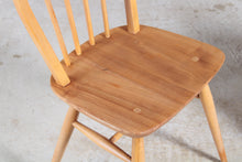 Load image into Gallery viewer, Mid Century Ercol dining set, circa 1960s.
