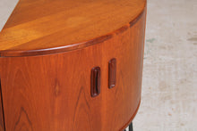 Load image into Gallery viewer, Mid Century G-plan Fresco teak corner cabinet.
