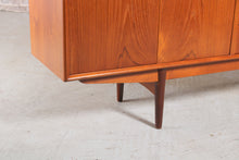 Load image into Gallery viewer, Danish Mid Century teak sideboard with carved rosewood handles.
