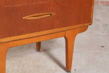 Load image into Gallery viewer, Mid Century metamorphic chest of drawers by Jentique.
