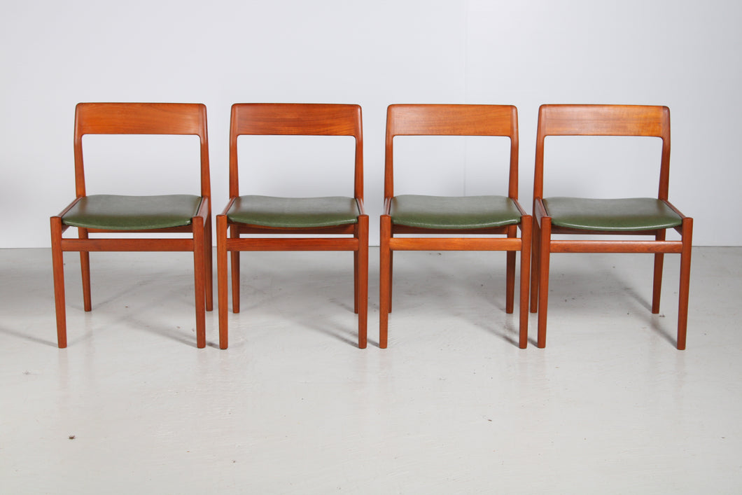 Set of 4 Mid Century Teak & Vinyl Dining Chairs with original Green Upholstery by Dalescraft