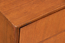 Load image into Gallery viewer, Meredew midcentury double chest of drawers
